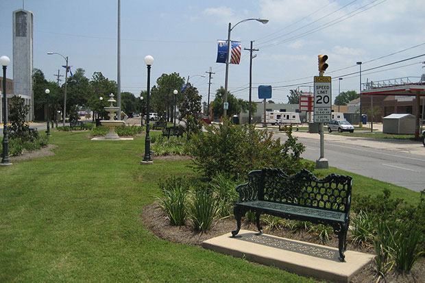 Harrison Ave. in Lakeview, New Orleans